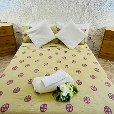 Villa Arico Cave Experience Full Complex *