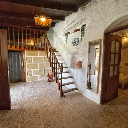 Arico Cave Experience Full Complex Villa *